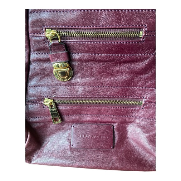 Marc Jacobs Preppy Burgundy Leather Hobo Bag - Picture 6 of 9